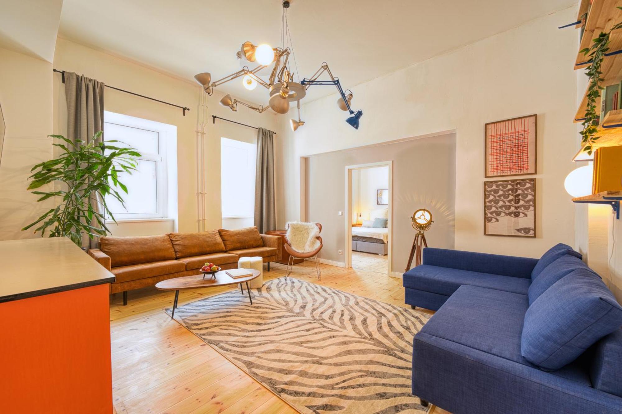 Mitten Im Kreuzberger Kiezleben - Geraeumig & - 3 Sz Auf 140qm Appartement